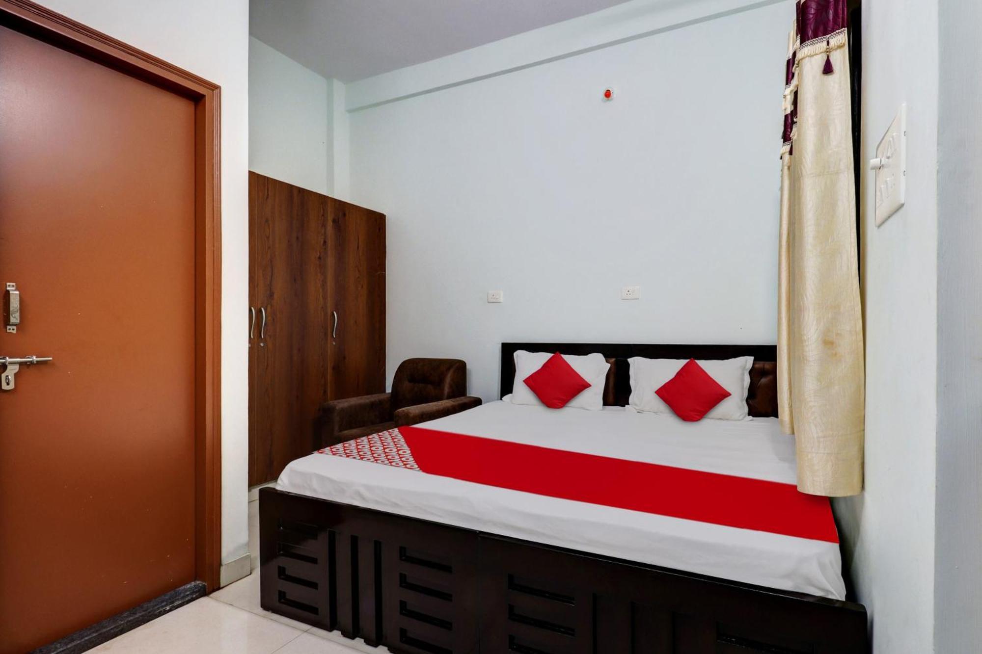 Oyo Pm Hotels Bengaluru Zewnętrze zdjęcie